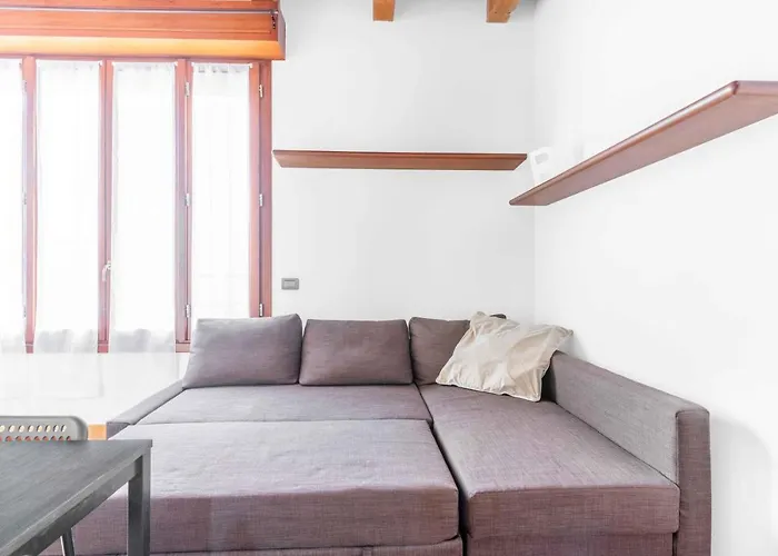 MO37 Loreto- Duomo - Chic Apartment